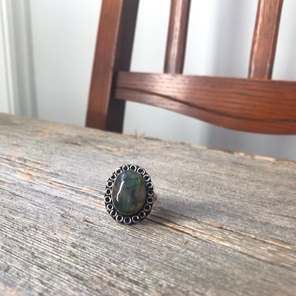 Sterling silver plated labradorite cocktail ring oval scrollwork boho jewelry - Picture 8 of 12